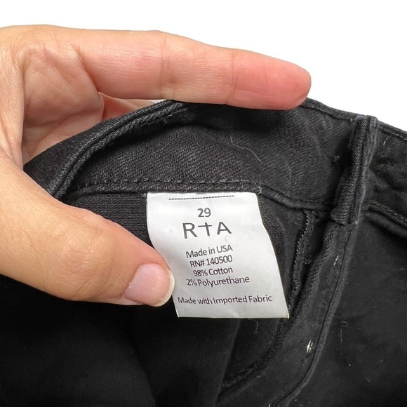 RTA Black Distressed Button Fly Jeans Crop Pants Size 29‎ - Picture 6 of 8